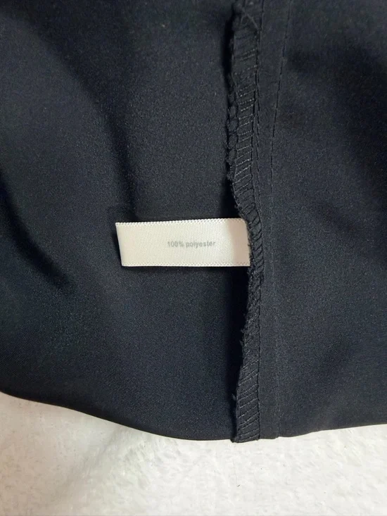 Essentials Black Pintuck Button Down Blouse 2X Plus Size Short Sleeve - Picture 5 of 5